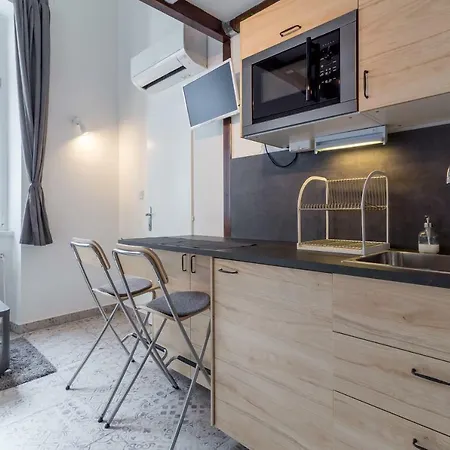 Flexible Selfcheckins 13 & 14 - Le Petit & Le Grand Zagreb - Centre - New - Apartments Repinc Exterior photo