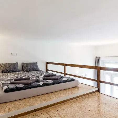 Flexible Selfcheckins 13 & 14 - Le Petit & Le Grand Zagreb - Centre - New - Apartments Repinc Exterior photo